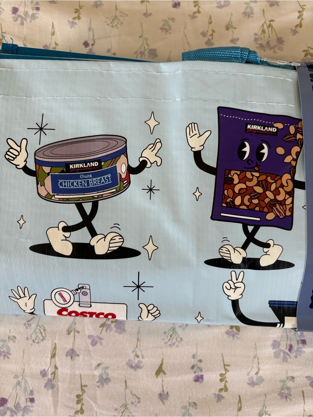 Kirkland Signature Light Blue Reusable Character Shopping Bags — 4-Pack NWT - Picture 7 of 9